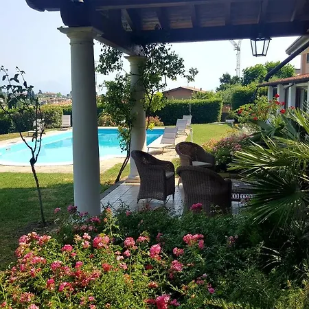 Fiorini לינה וארוחת בוקר Moniga del Garda