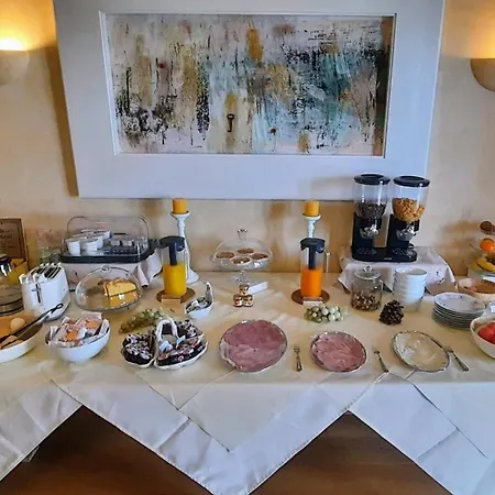 Bed & Breakfast Fiorini 4*